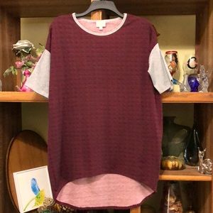 Ladies LuLaRoe “Irma” Hi/Low Top